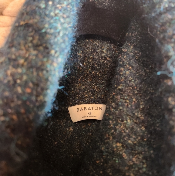 Aritizia Babaton Green Campo Turtleneck - Picture 11 of 13